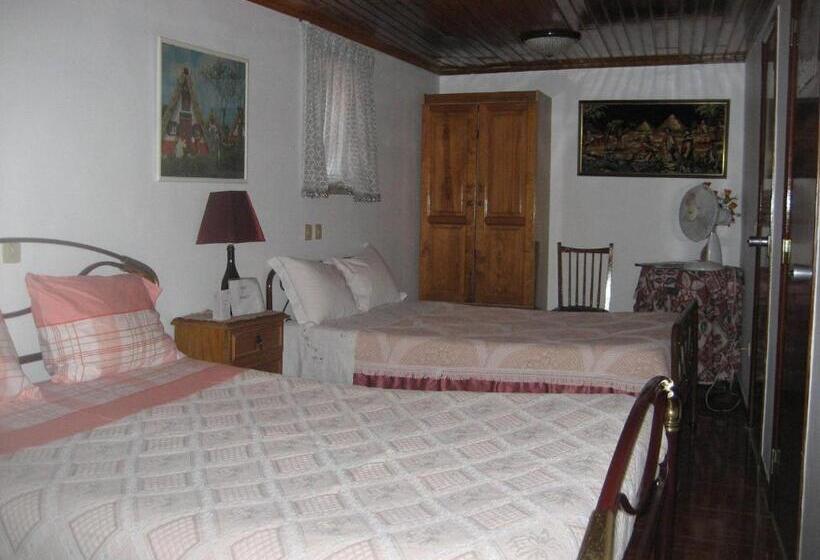 پانسیون Residencia Do Norte