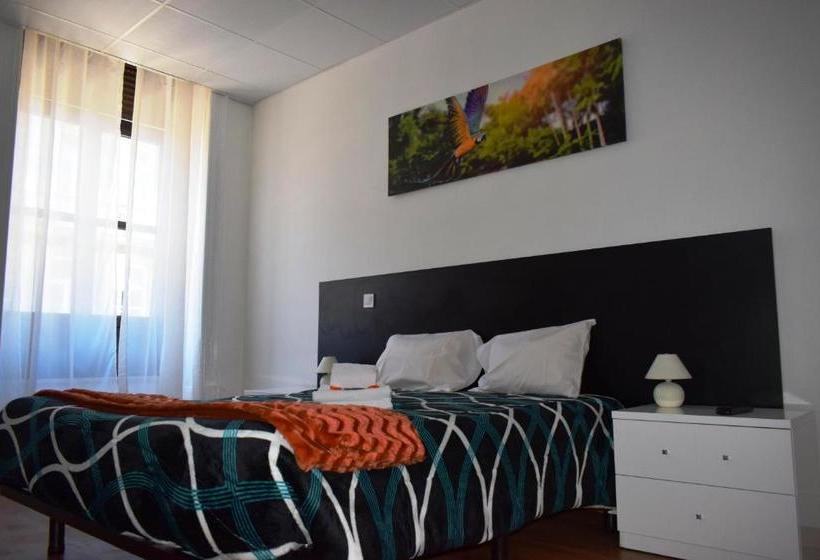 پانسیون Guest House Henrique Viii