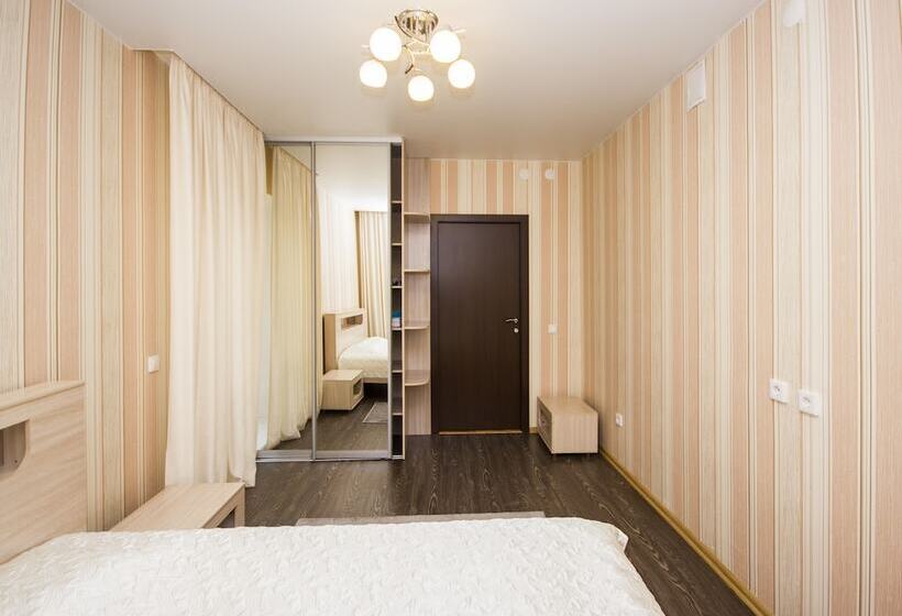 7 Floors Apart Hotel Tyumen Centre
