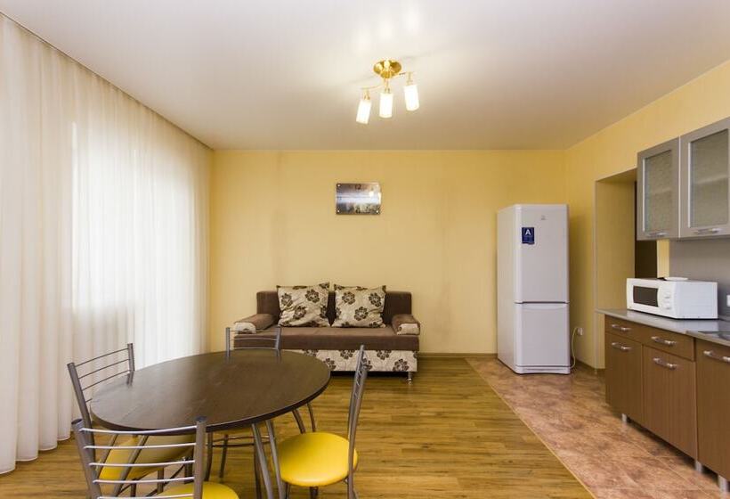 7 Floors Apart Hotel Tyumen Centre