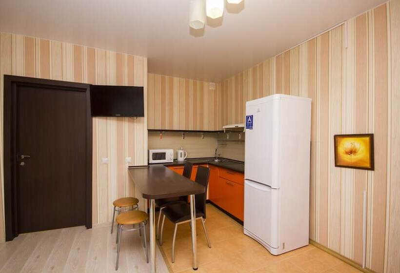 7 Floors Apart Hotel Tyumen Centre