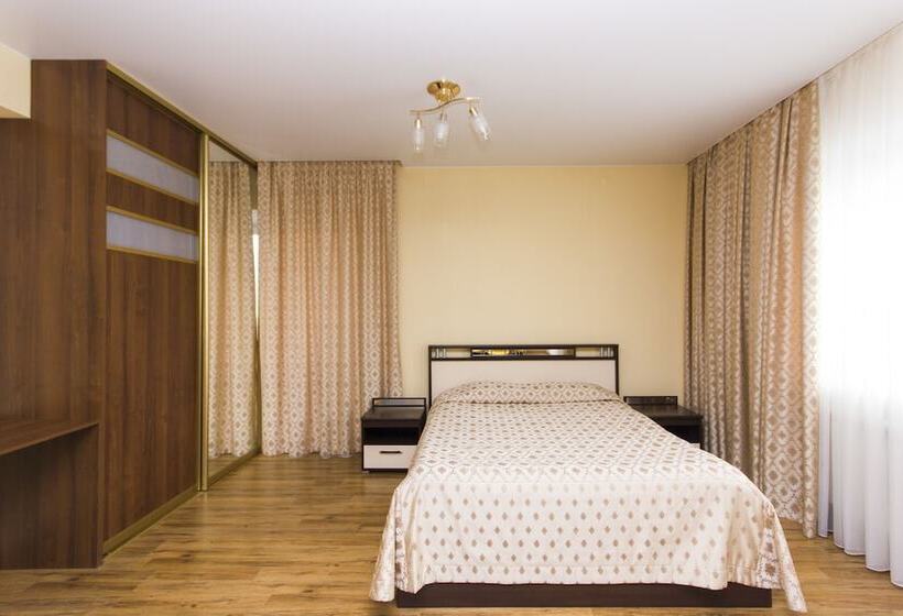 7 Floors Apart Hotel Tyumen Centre