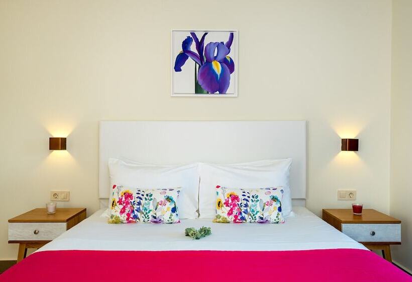 Airis Boutique Hotel & Suites   For Adults Only