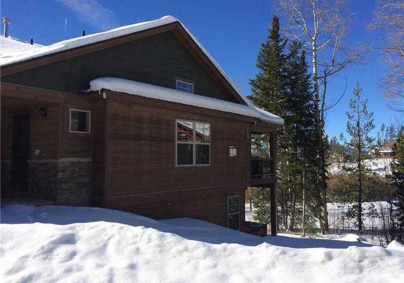 簡易ホテル Rendezvous