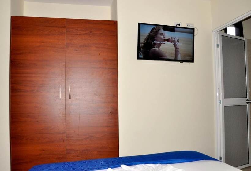 בית מלון כפרי Arce Plaza