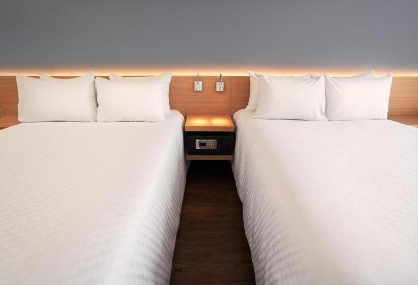 Отель Gamma Querétaro