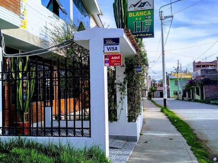 هتل Casa Blanca Hospedaje