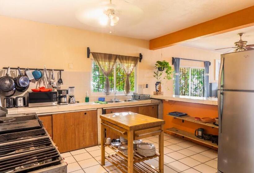 Отель Casa Maria Resort