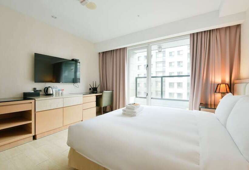 هتل Champs Elysees