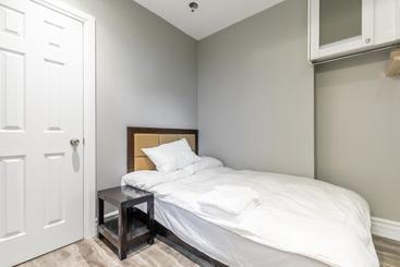 هتل Chinatown Gem Guesthouse By Elevate Rooms