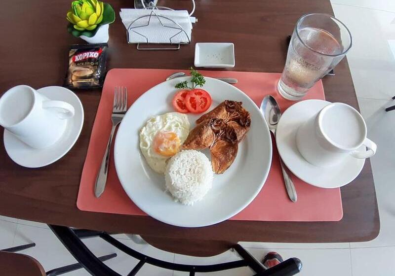 ホテル Cresebo Mansion