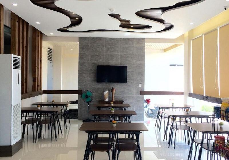 ホテル Cresebo Mansion