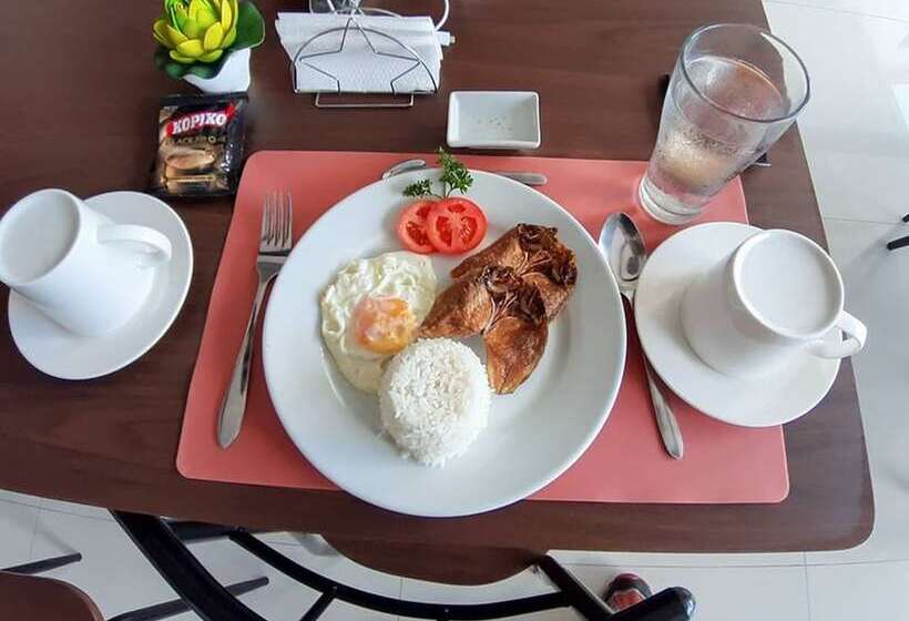 ホテル Cresebo Mansion