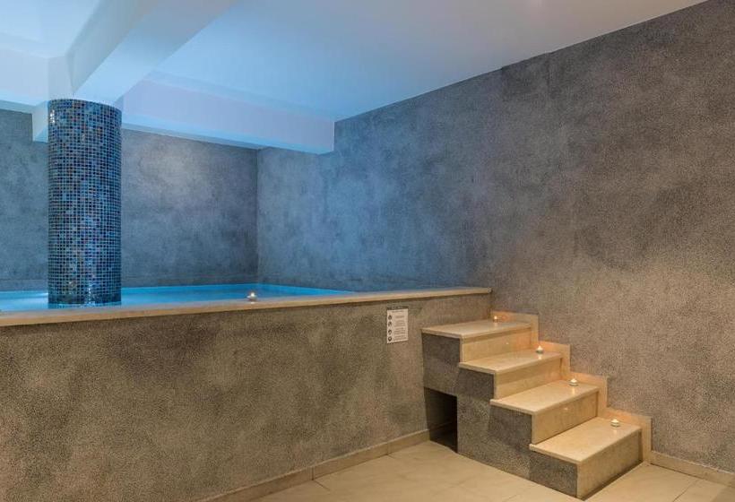 Epos Luxury Beach Hotel / Adults Only 16+