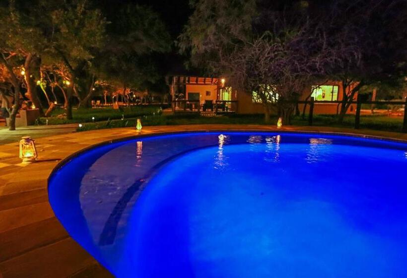 فندق Golden Impalas Bush Resort