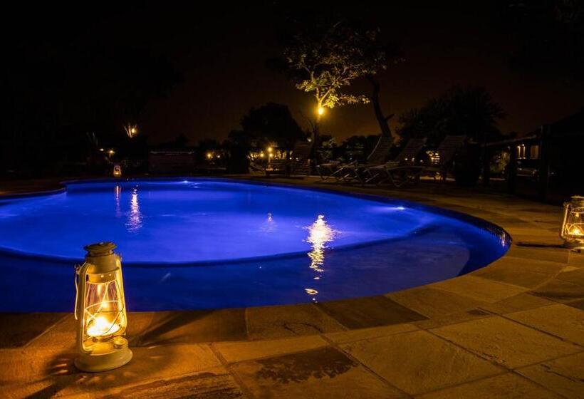 فندق Golden Impalas Bush Resort