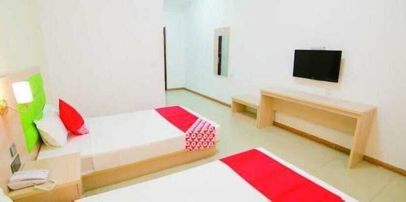 هتل Green Orange Express Inn