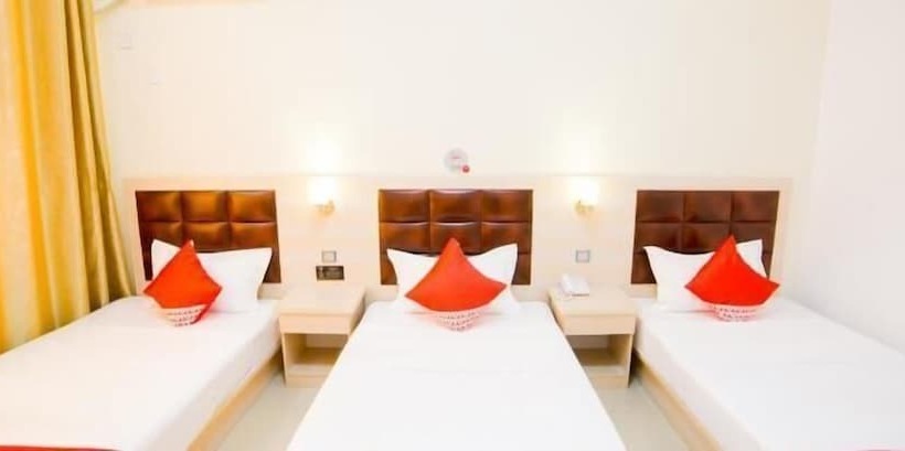 هتل Green Orange Express Inn