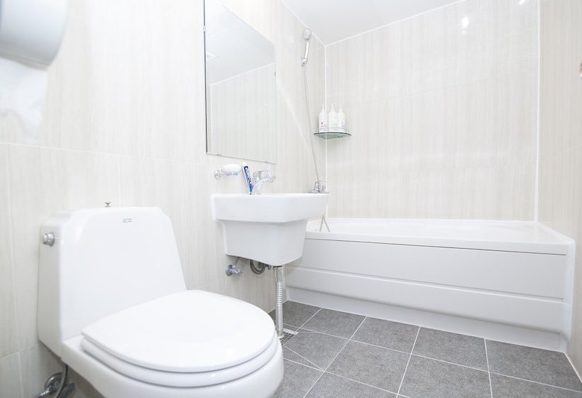 فندق Gunsan  May