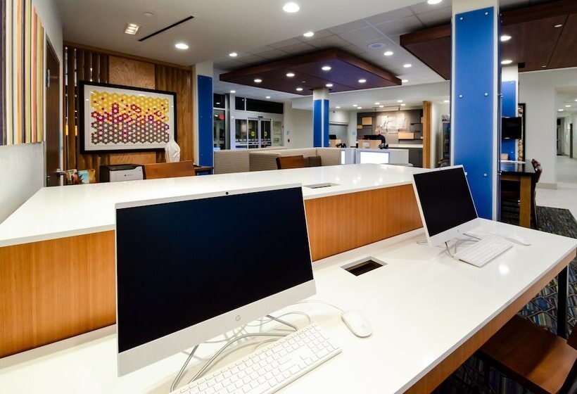 酒店 Holiday Inn Express & Suites Taylor, An Ihg