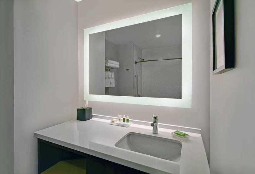 בית מלון כפרי Holiday Inn Grand Rapids North   Walker, An Ihg