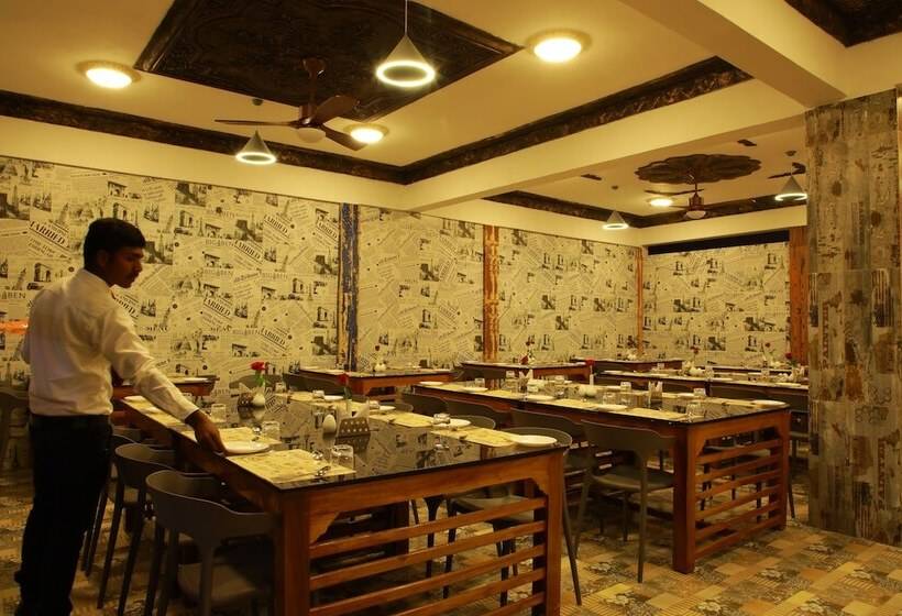 هتل Periyarmountainpalace