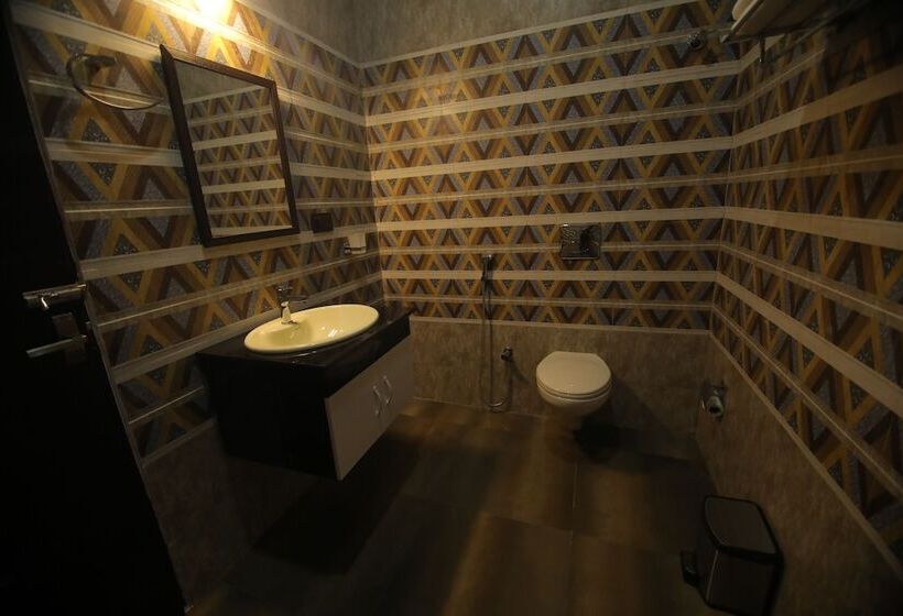 هتل Periyarmountainpalace