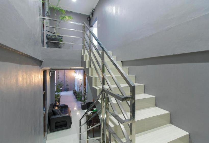 فندق Reddoorz Near Universitas Muhammadiyah Palangkaraya