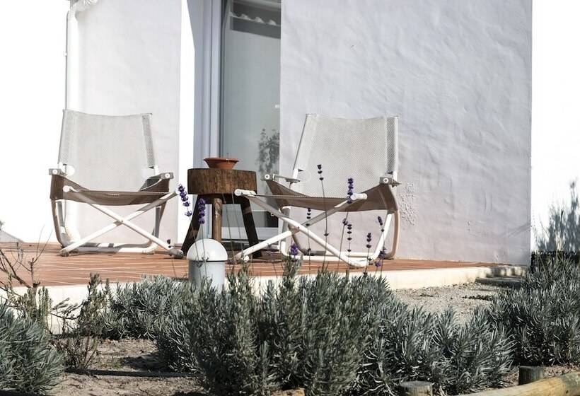 乡村酒店  Entre Vinhas & Mar