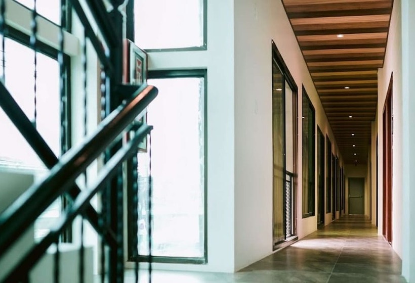 Surestay Plus Hotel By Best Western Ac Luxe Angeles City