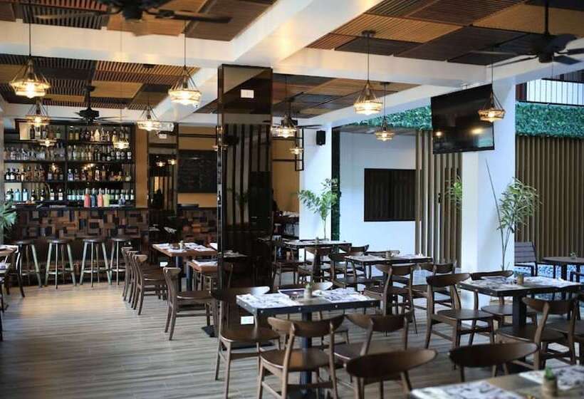 Surestay Plus Hotel By Best Western Ac Luxe Angeles City