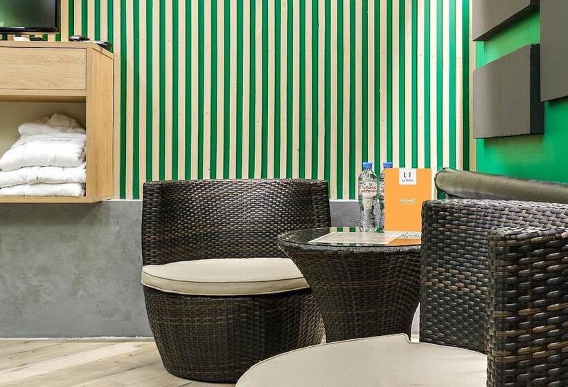 هتل Wellion Suharevskiy