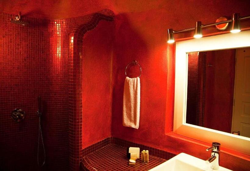 Hotel Whitedeck Santorini