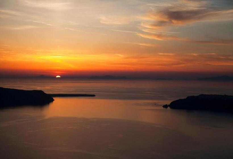 Hotel Whitedeck Santorini