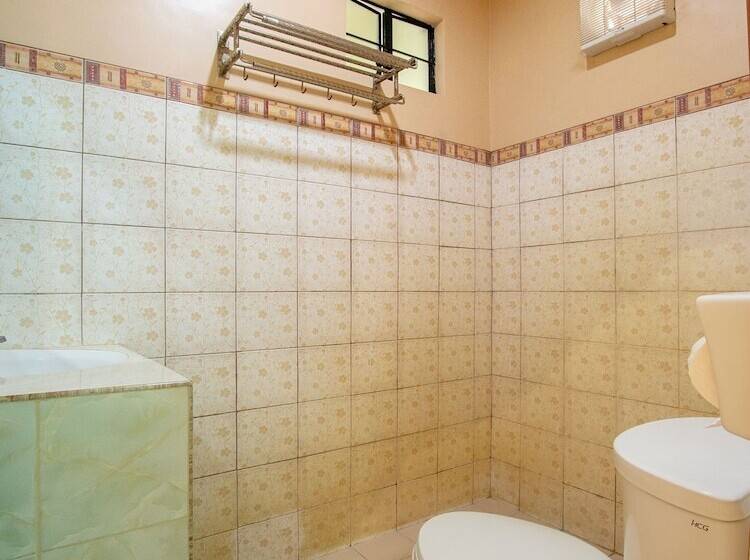 هتل Zen Rooms Dad S Bayview Palawan