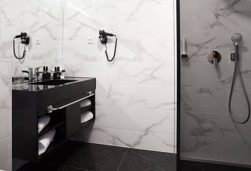 Kaneo Beach Hotel Novalja