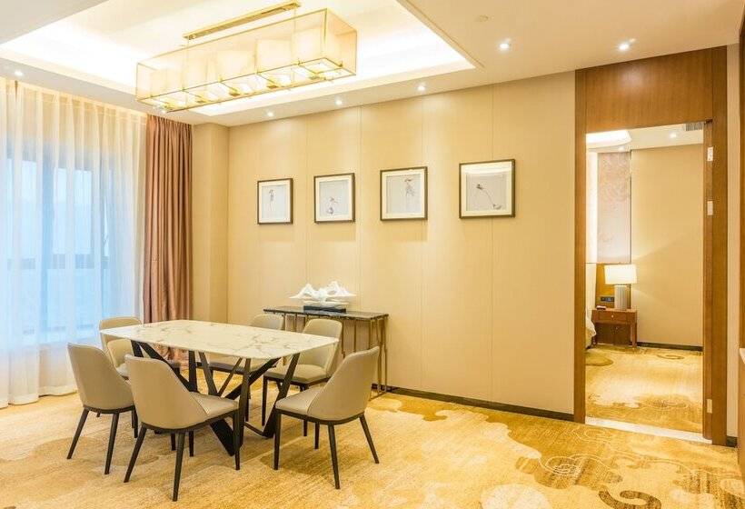 Park Lane Hotel Foshan Qiandeng Lake