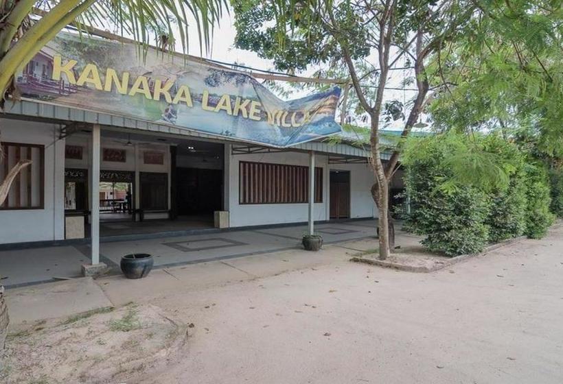 بنسيون Reddoorz Near Pantai Coastarina Batam