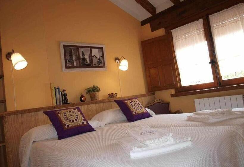 Agroturismo El Mirador De La Cigüeña