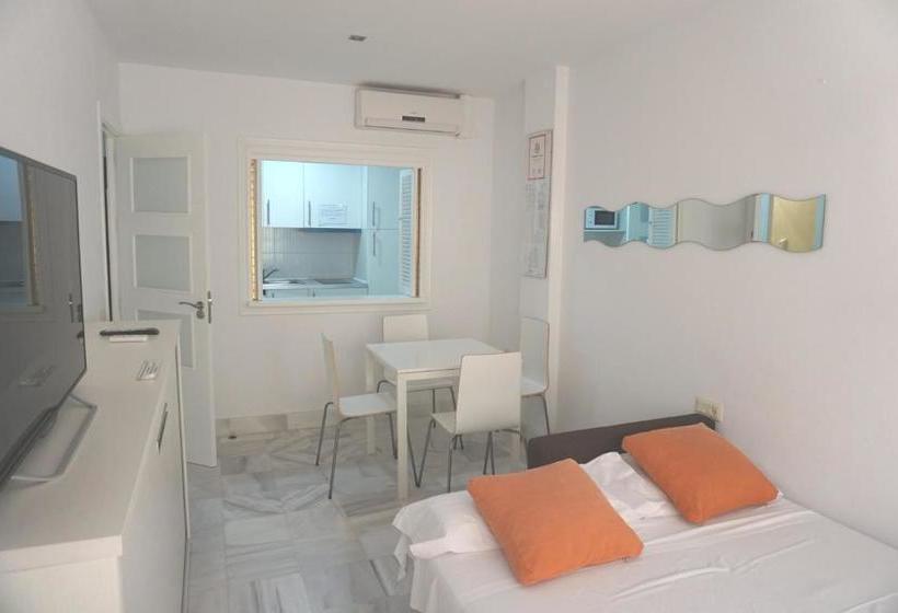 Apartamentos Turisticos Imar