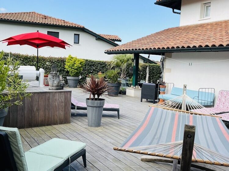 مبيت وإفطار Maison Ganttipienea