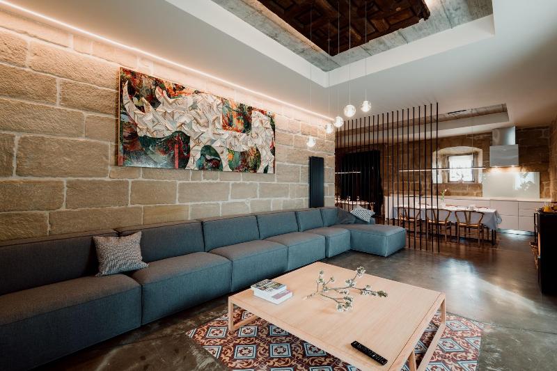 Palacio Condes De Cirac