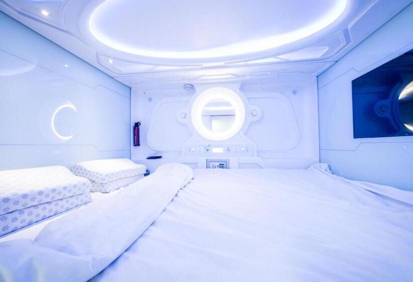 פונדק Optimi Rooms Bilbao