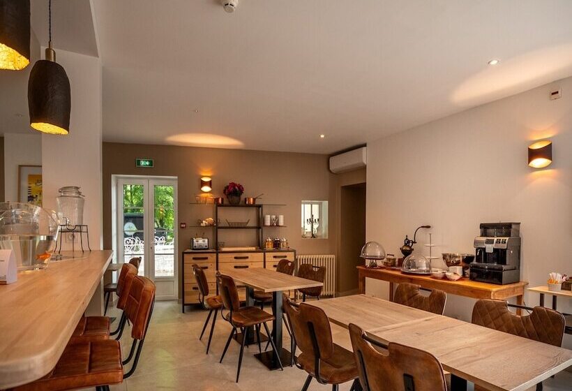 فندق Hôtel & Spa Ventoux Provence Domaine Des Tilleuls