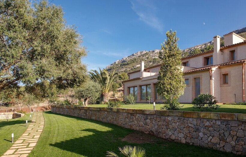 교외 호텔 Agroturismo S'arboçar