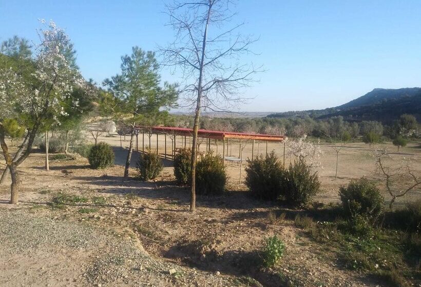 בית מלון כפרי Espai Natural La Comanglora