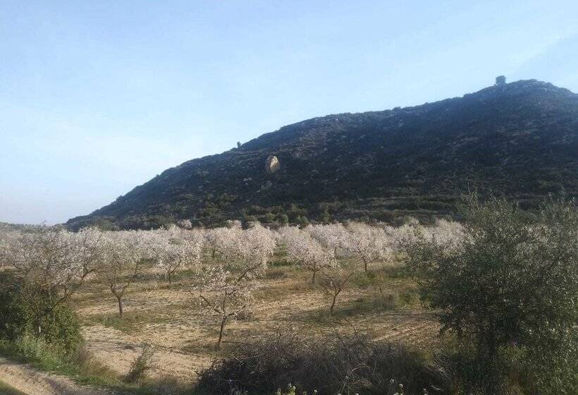 בית מלון כפרי Espai Natural La Comanglora