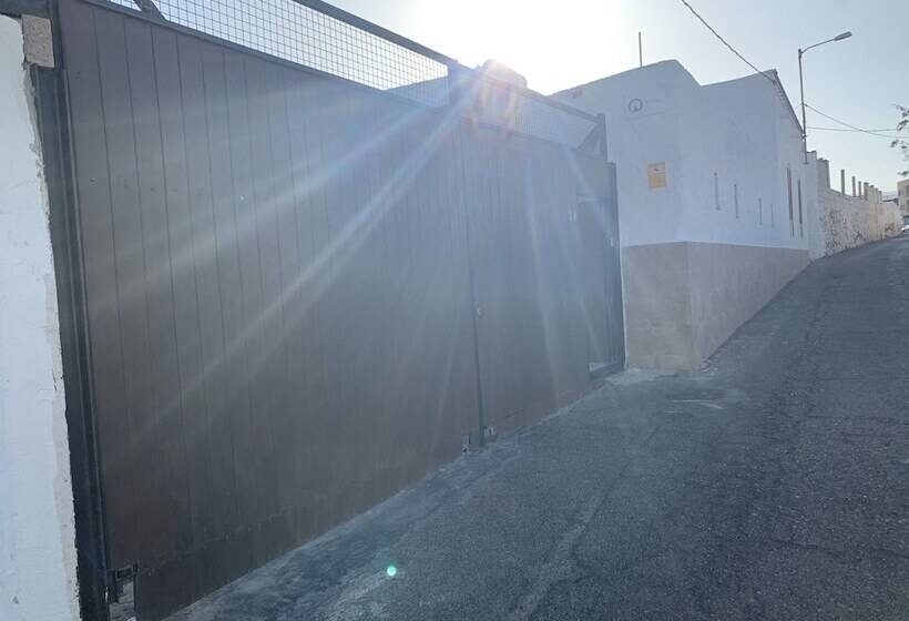 ホテル Valtisya Pool And Airport