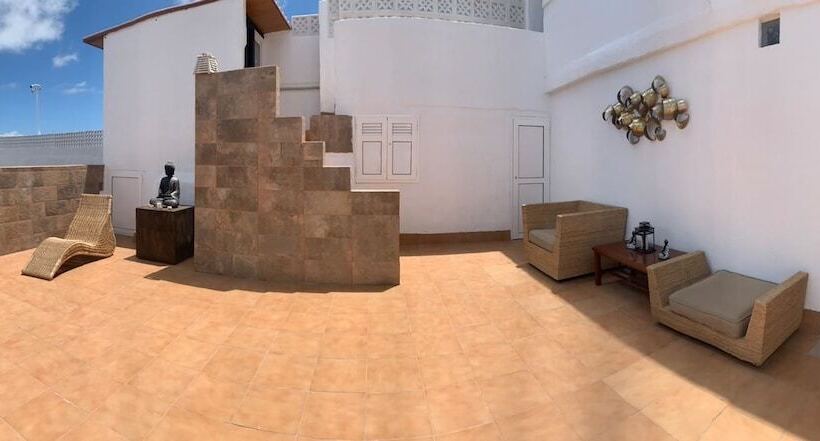 ホテル Valtisya Pool And Airport