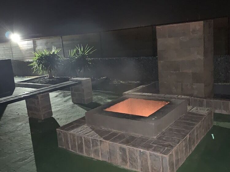 ホテル Valtisya Pool And Airport